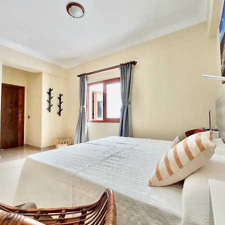 Aromas Attic Apartment