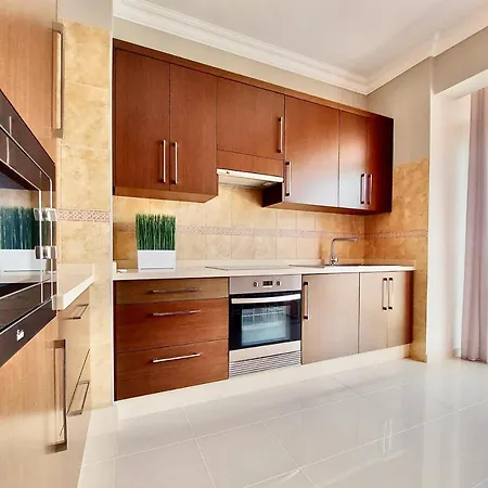 Aromas Attic Apartment *
